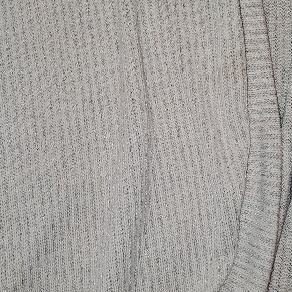 Libian Large Light Gray Cardigan - Picture 2 of 2